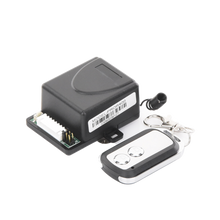 Cargar imagen en el visor de la galería, Receptor con 2 Relevadores y Control Remoto hasta 50 metros.