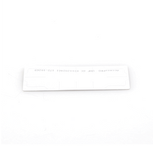 Cargar imagen en el visor de la galería, UHF TAG Adherible Tipo Etiqueta / EPC GEN 2 / Se Adhiere al Cristal del Vehículo / Compatible con Lectoras de Largo Alcance PRO12RF y PRO6RF
