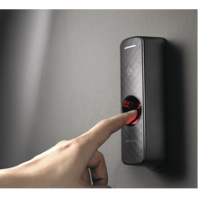 Cargar imagen en el visor de la galería, BioEntry P2 Lector de Huella Multiformato ( 125KHz EM, HID Prox)( 13.56MHz MIFARE, DESFire/EV1, FeliCa, iCLASS SE/SR, NFC)
